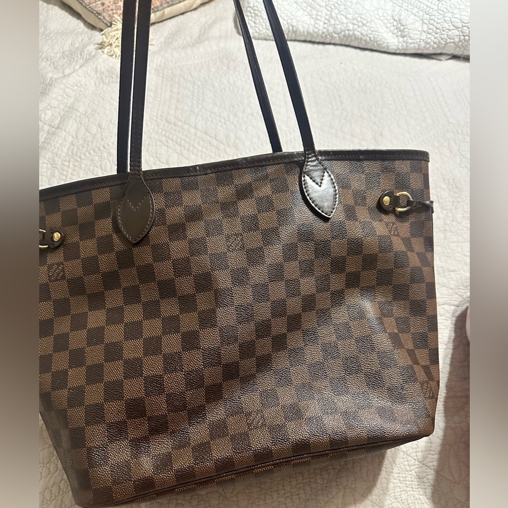 Louis Vuitton Brown and Black Shoulder Bag with Iconic Checkered Design